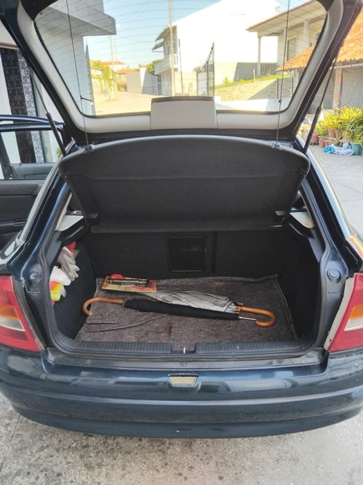 Opel Astra 1.2 G CC 2002