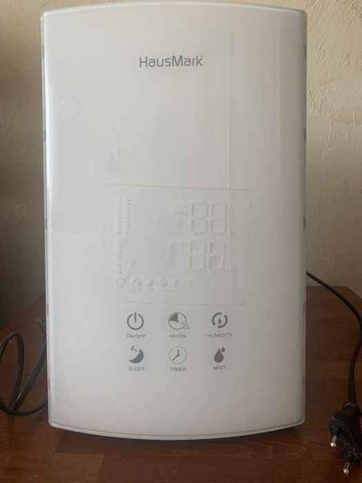 Зволожувач повітря HausMark
