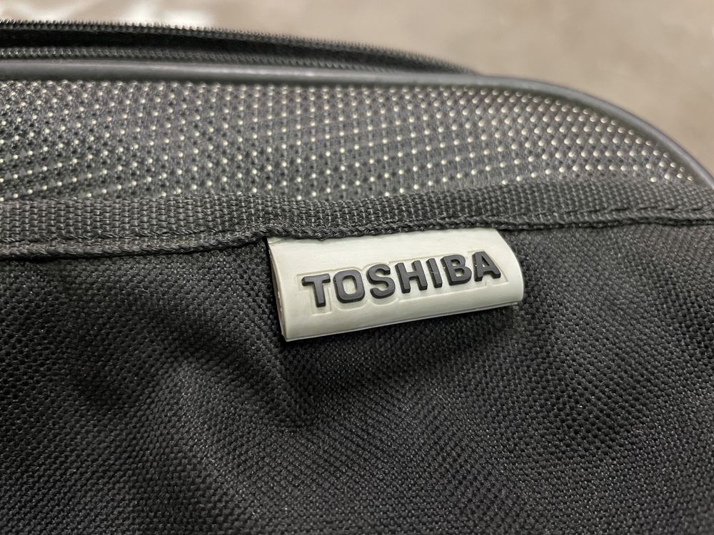 Mala Pc - Toshiba