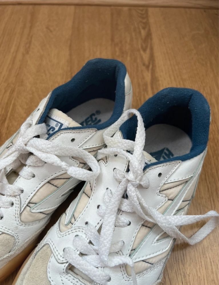 Buty sportowe tenisówki skórzane halówki hi-tec squash