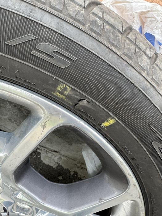 Шини демісезонні 235/55 R19
