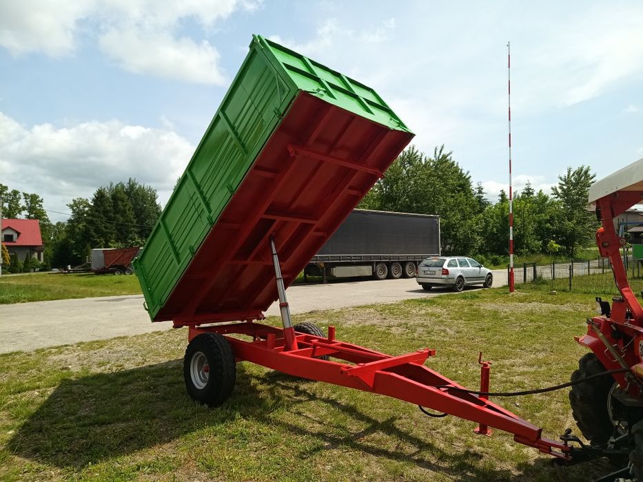 Przyczepa wywrotka jednoosiowa 3 strony