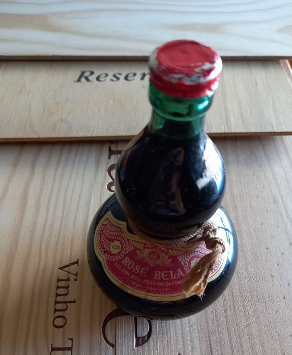 Rosé Bela - mini garrafa modelo cabaça Fonseca wine bottle