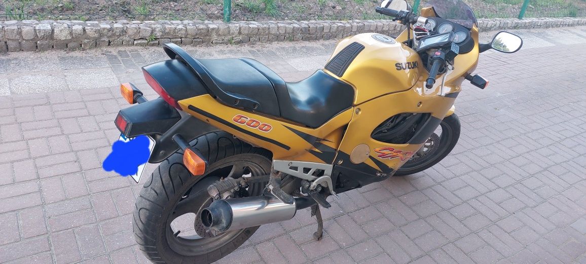 Suzuki GSX600F GN72B