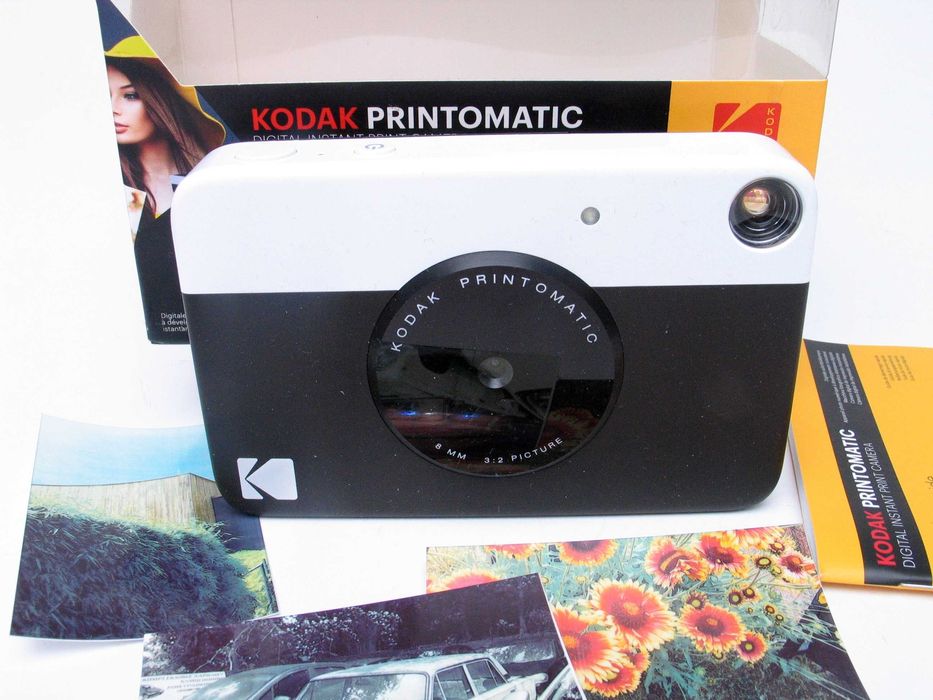 Aparat cyfrowy Kodak Printomatic z drukarką na papiery ZINK Polaroid