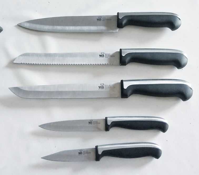 Noże w bloku Wellberg 6 el stalowe komplet noży