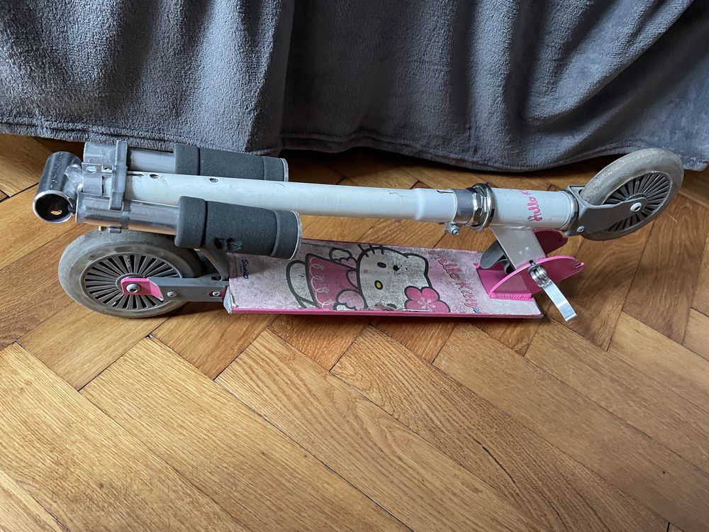 Hulajnoga dla dziewczynki hello kitty