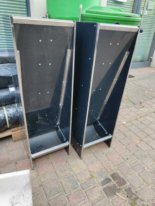 Automat paszowy tucznikowy, na sucho, jednostanowiskowy AP1T