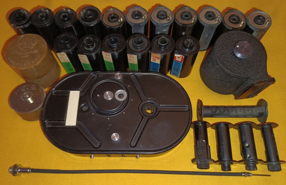 Кассета для фотоаппарата. Фотокассета. Фотобачек. Кювета. Ванночка