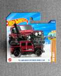Hot Wheels '15 Land Rover Defender Double Cab + Custom