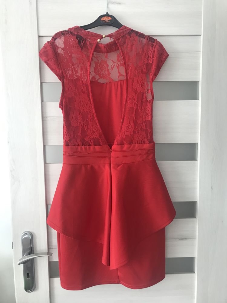 sukienka czerwona 38 rozmiar
