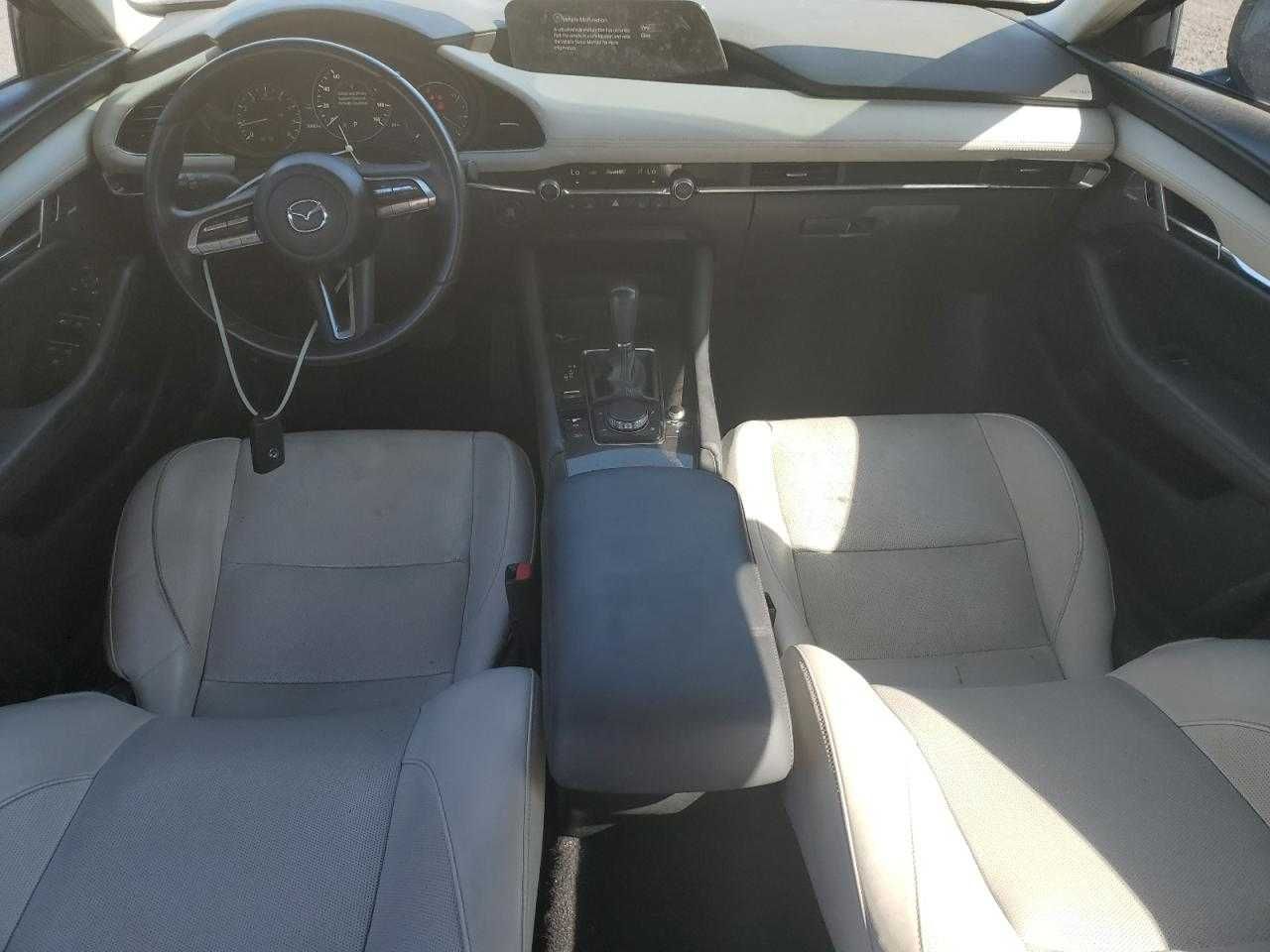 Mazda 3 Premium 2019