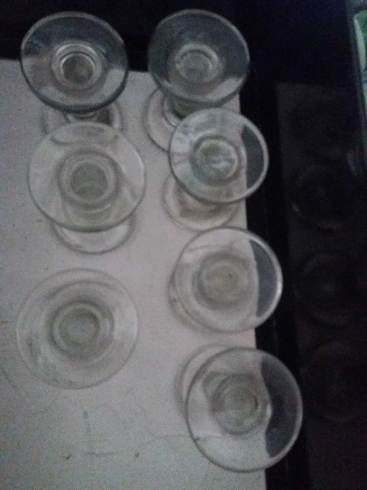 Apoio para Talheres em vidro com mais de 80 anos