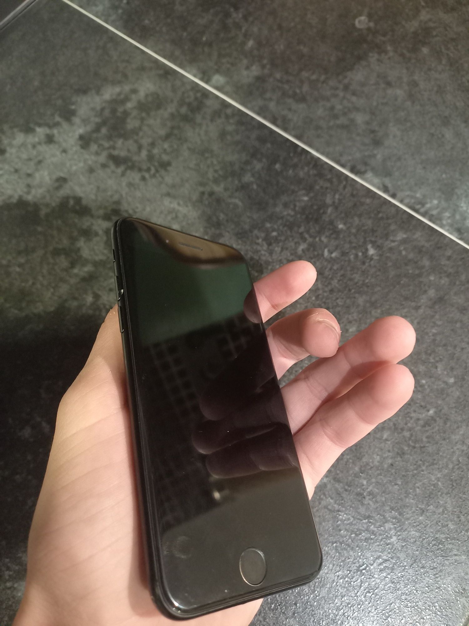 Iphone 7 на 128 gb