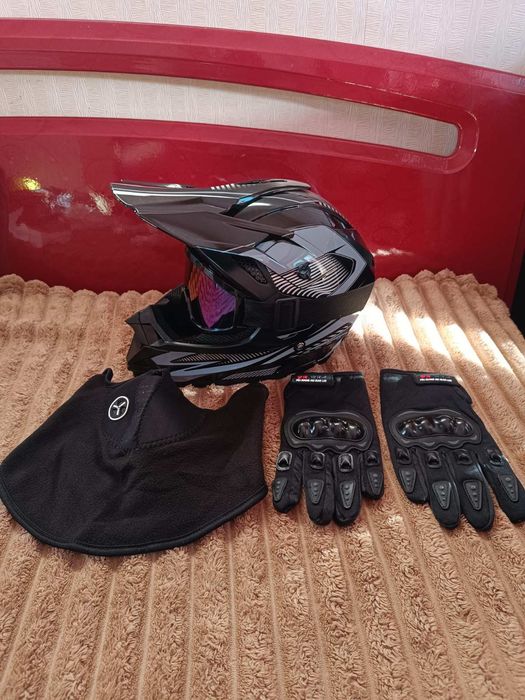 Продам шоломи єндуро повністю нові