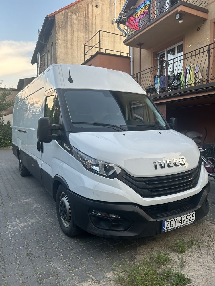 Iveco Daily 35-180 Himatic 2023 rok super stan