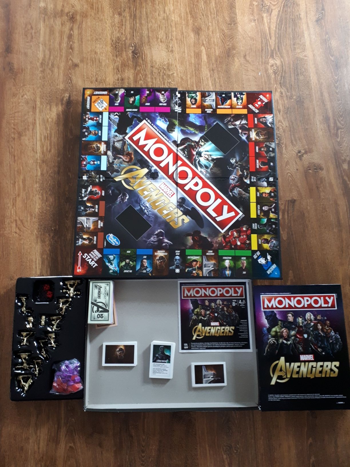 Gra planszowa Monopoly Avengers Hasbro