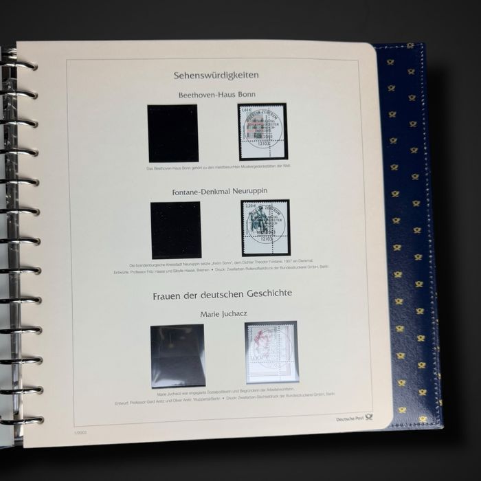 Niemiecki album na znaczki w etui elegancki b5/020119