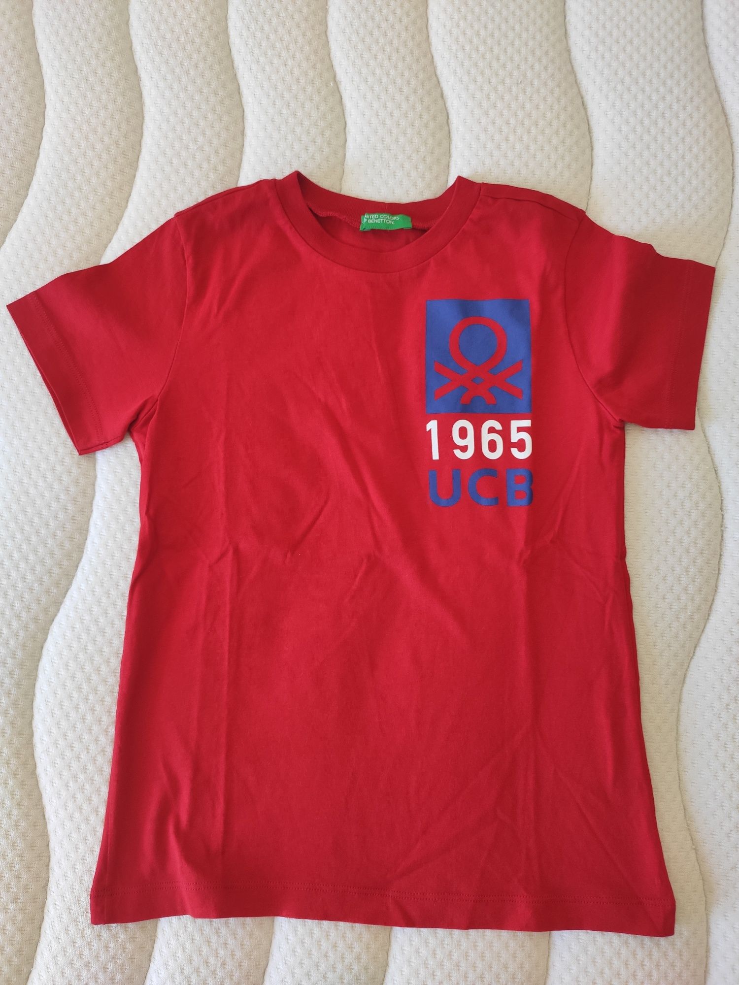T-shirt Bennetton 6-7 anos