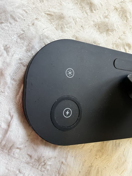 Підставка-зарядка магнітна бездротова для iphone та apple watch