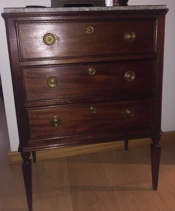 Comoda vintage chiffonnier Estilo Luis XV