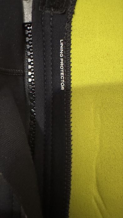 Fato vision Zone3 Tamanho xl mas veste como M/L