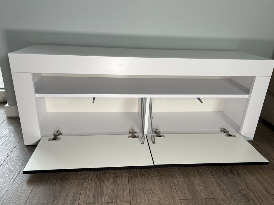 Szafka rtv biala/czarny połsysk