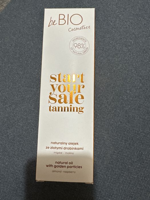 BeBio olejek z drobinkami zlotymi
