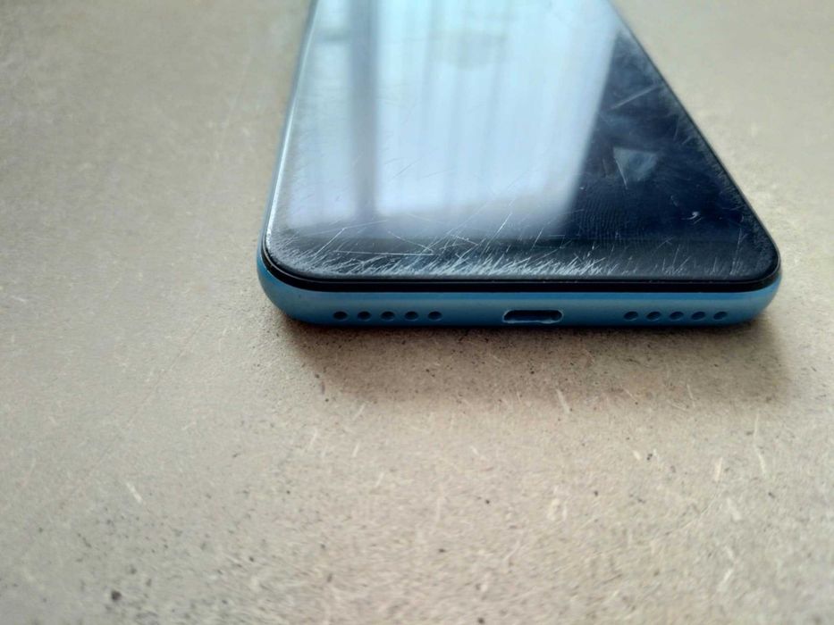 Xiaomi Mi A2 Lite 4/64GB Niebieski
