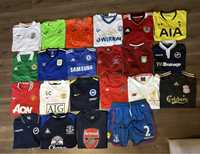 zestaw 21 koszulek i bluz sportowych piłkarskich sportowych meczowych