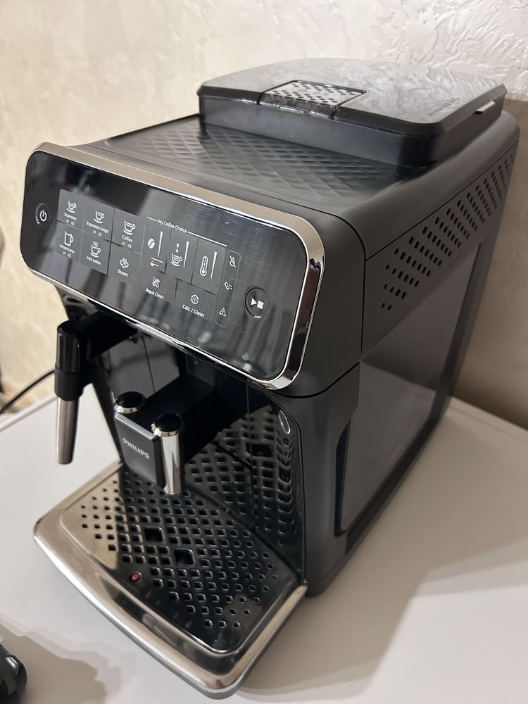 Кавоварка Philips EP3221