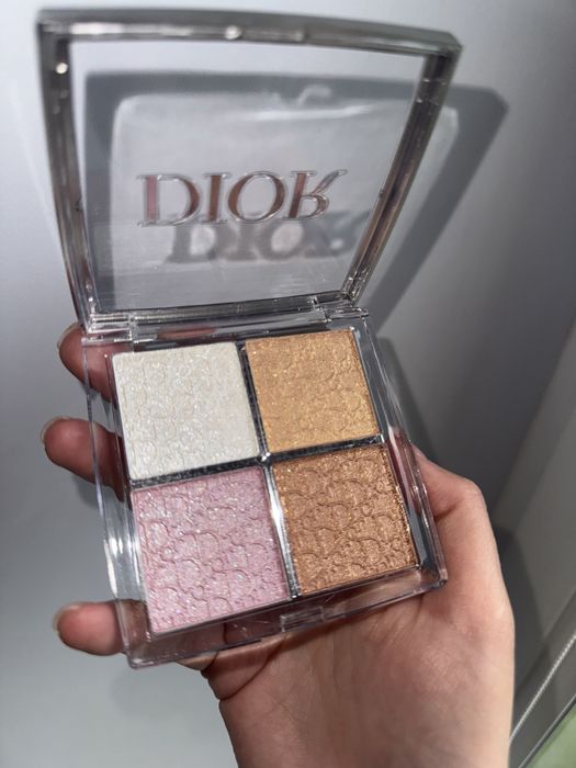 Палетка хайлайтерів Dior backstage 001 Акція до 31.10.2025