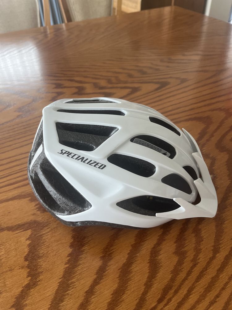 Kask rowerowy specialized