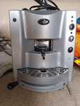Maquina de café em bom estado