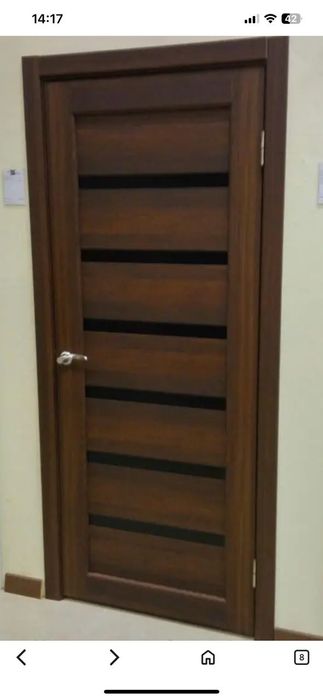 Двери межкомнатные , сосновые.