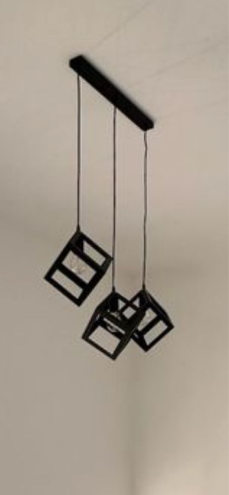 Lampa wisząca  e27  stan bardzo dobry