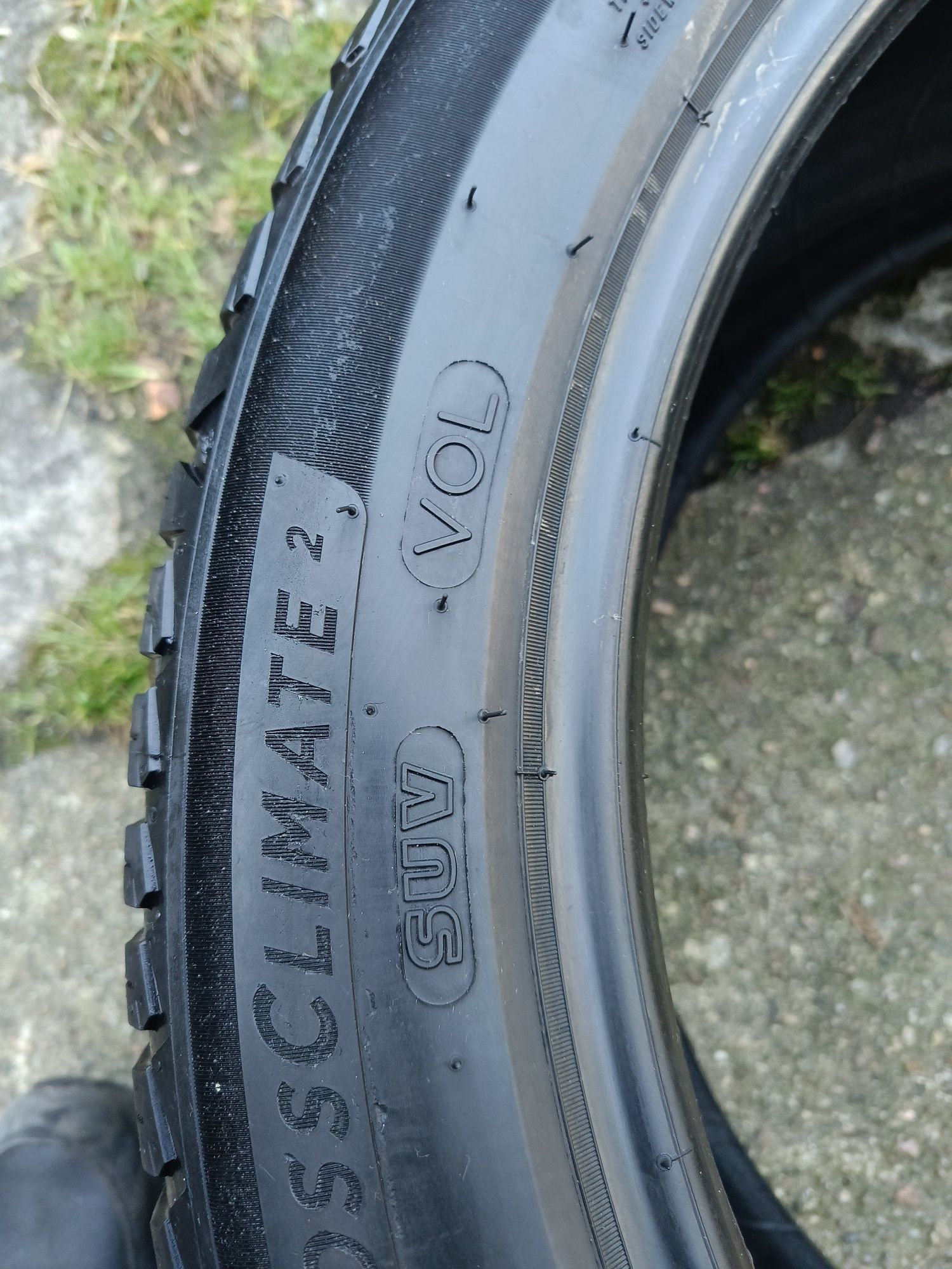 2szt Michelin Cross Climate 2 SUV 255/45/19 104H  2023rok