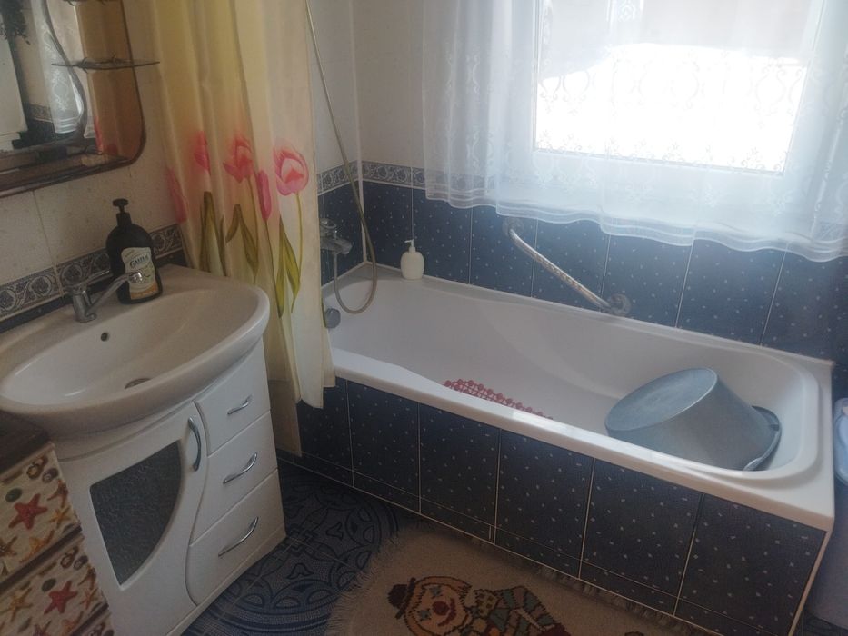 Будинок в передмісті Львова