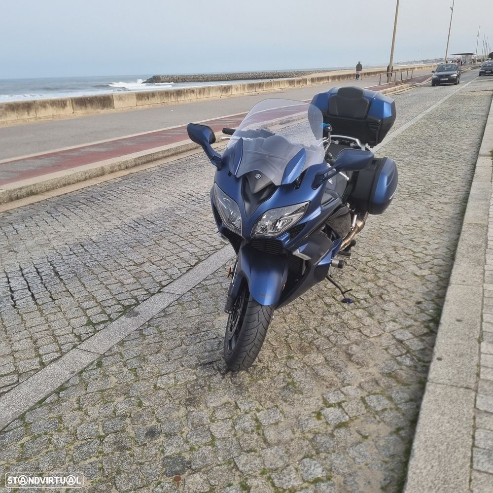 Yamaha FJR e 1300 como nova