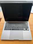 Apple MacBook Pro 13” M1 8GB RAM 256GB SSD – Stan bardzo dobry