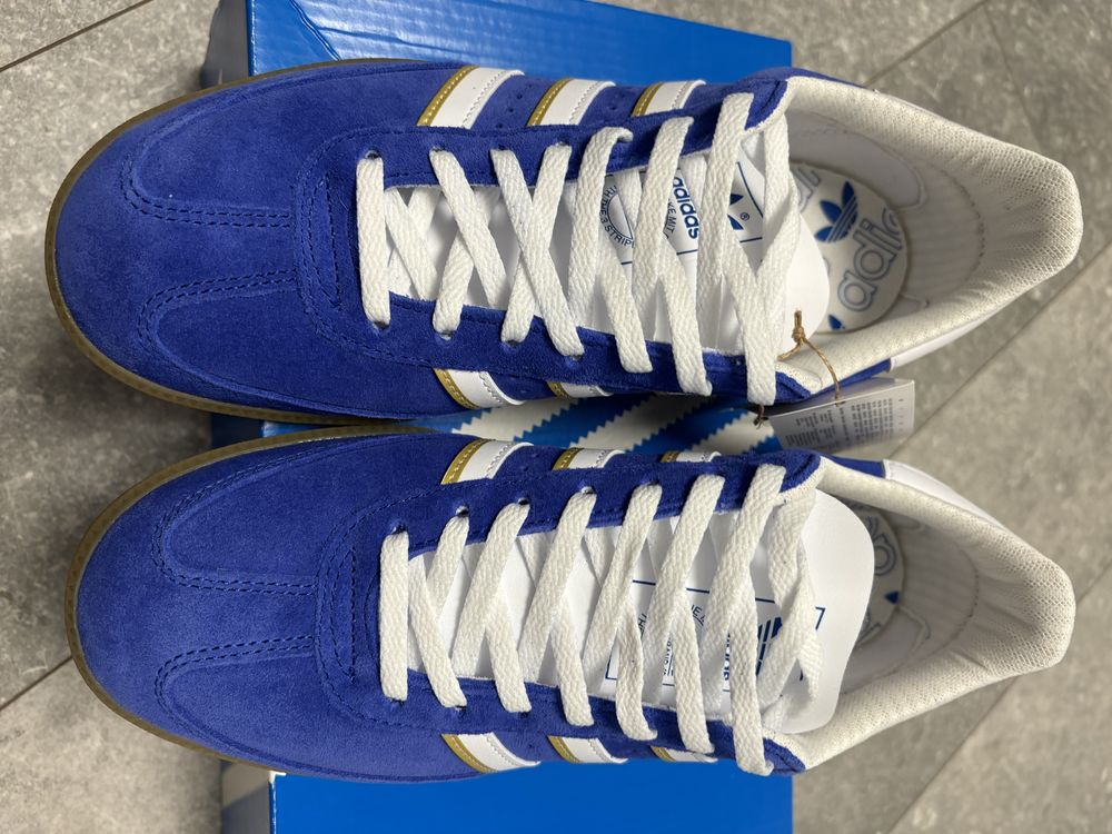 Adidas Hand 2  кросівки, кеди.