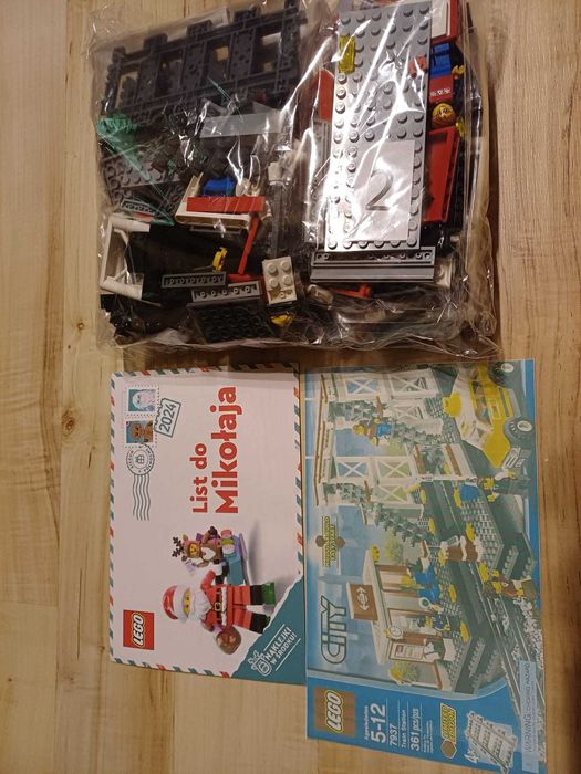 Lego City 7937 czyli zestaw “Dworzec kolejowy”