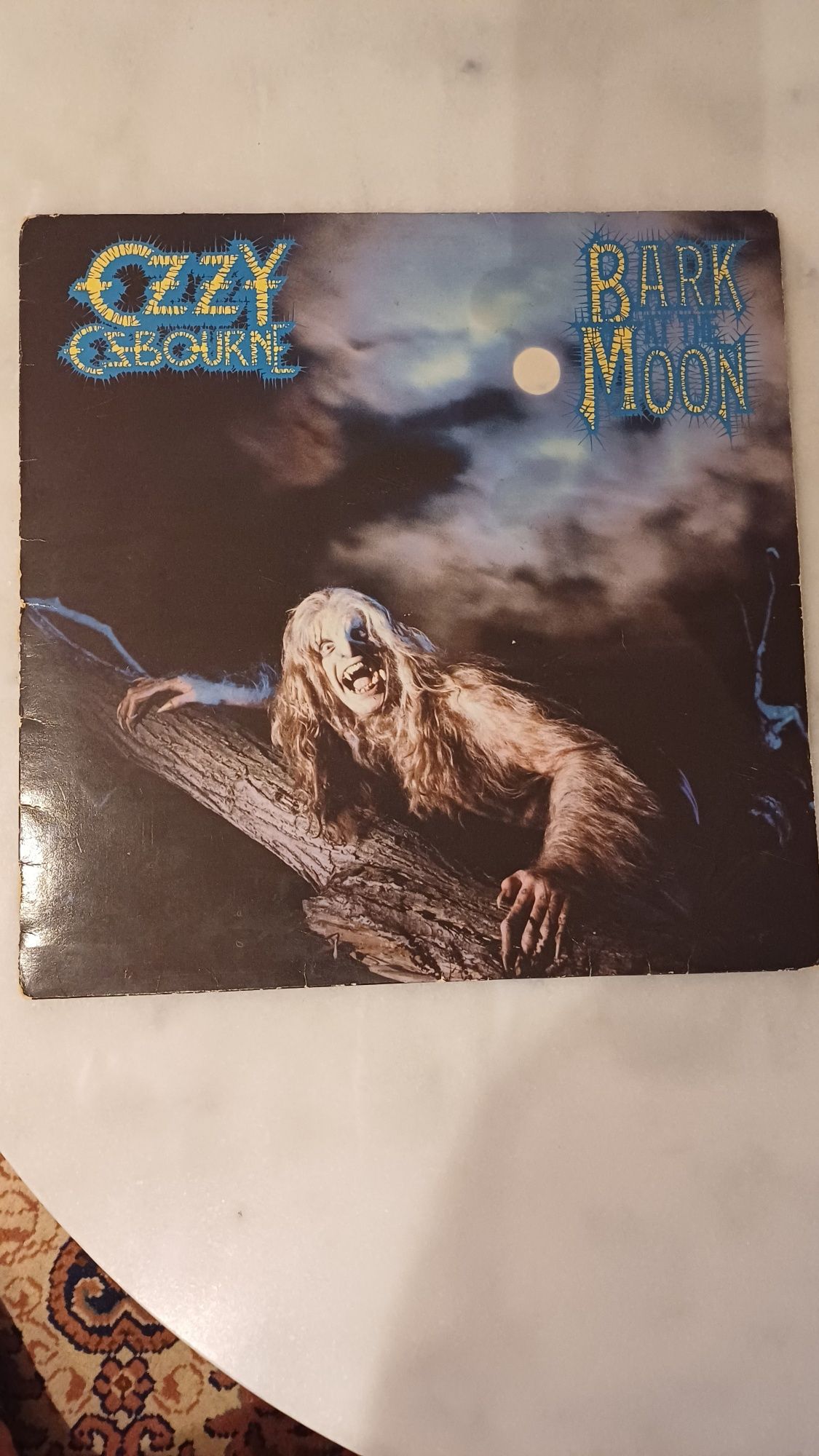 Ozzy osbourne Bark at the moon