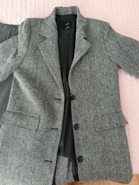 Sobretudo Cinzento Mango – Elegante e Intemporal