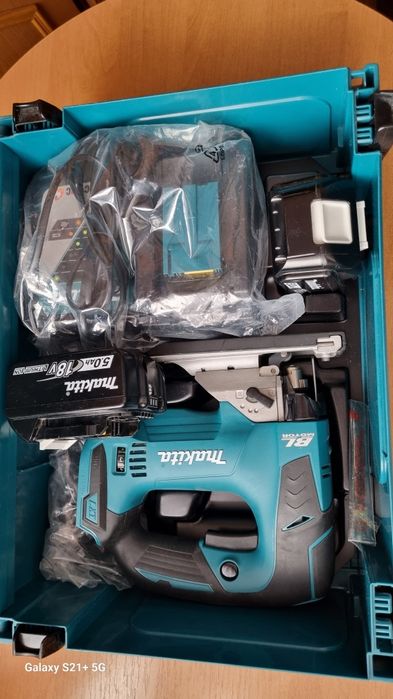 Wyrzynarka MAKITA DJV182 Cały zestaw !!!