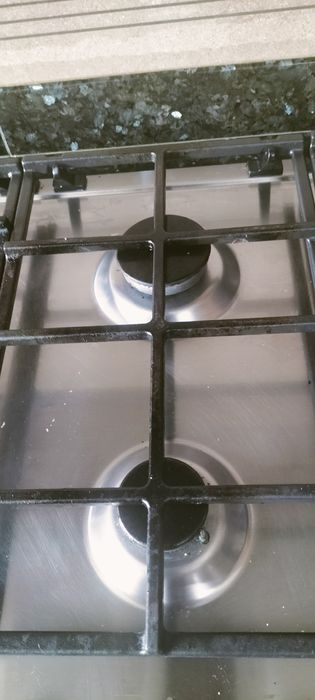 Placa a gás 75cm de 4+1 bicos