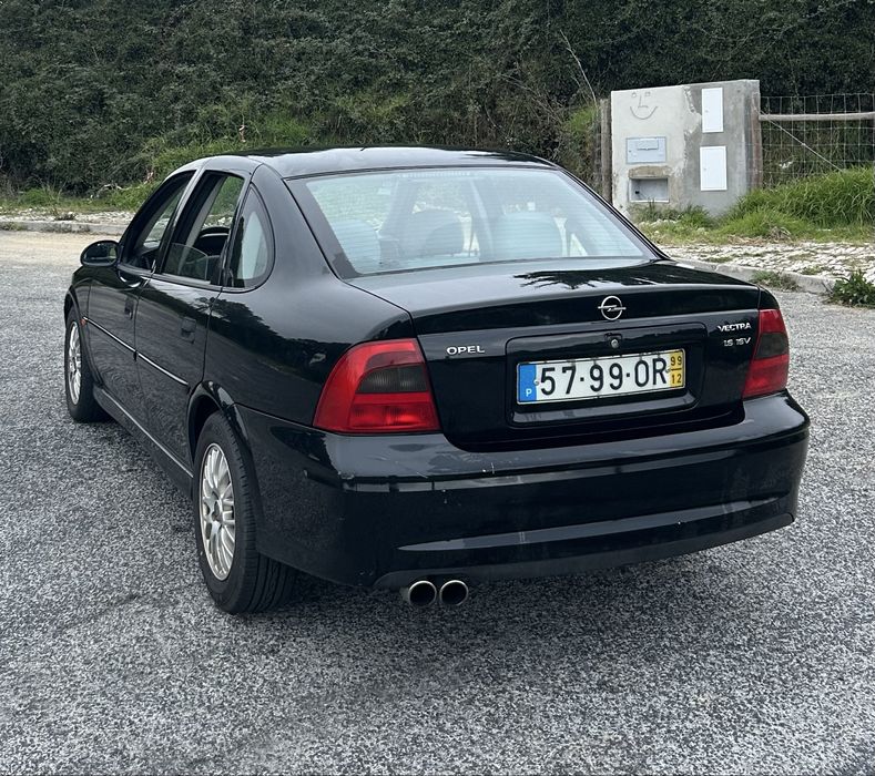 Opel vectra B 1.6i 16V