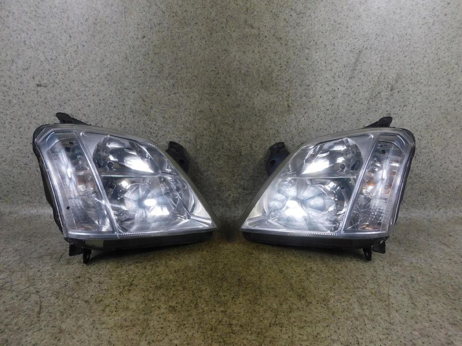 93321054 93321055 Lampa Lampy Przód Xenon Opel Meriva A