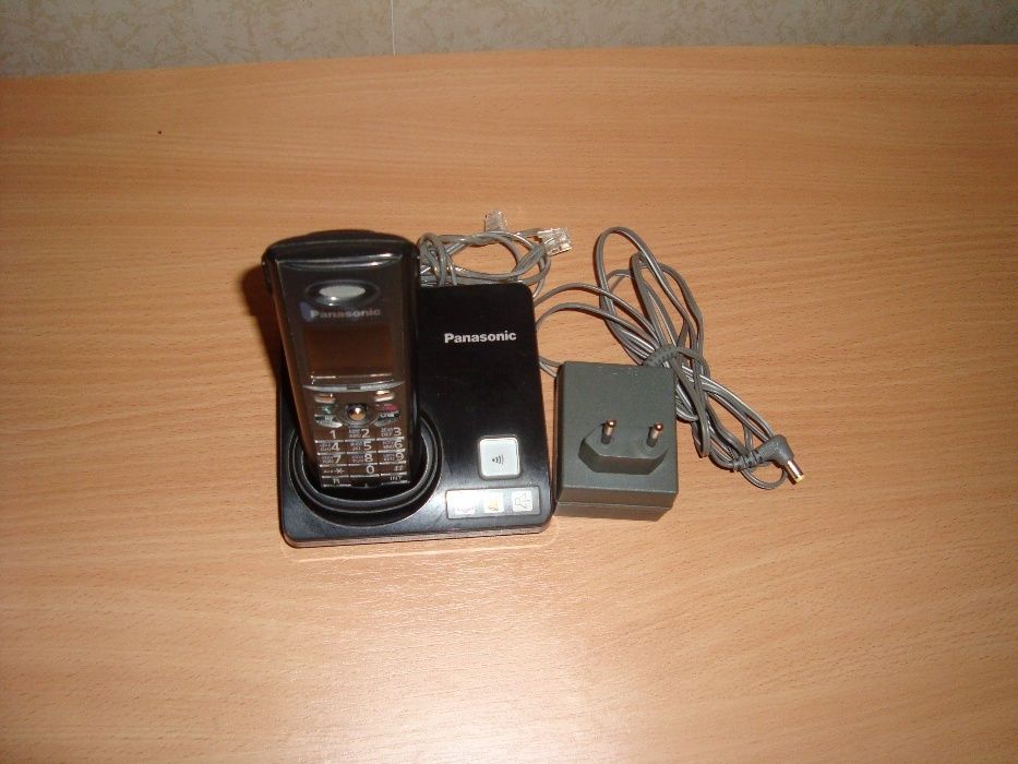 Стационарный телефон Panasonic KX-TG8207UA
