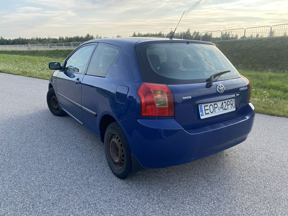 Toyota Corolla E12  1.4 VVT-I 97km